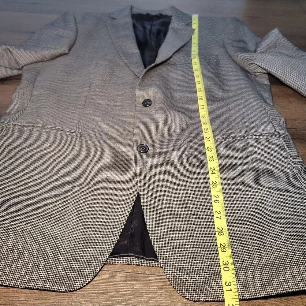 Marc Anthony Men's Jacket/Blazer Size 42R 2 Button Closure‎ Gray